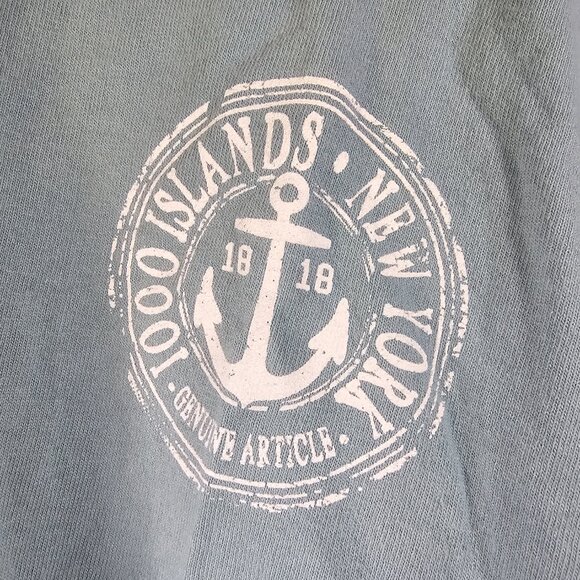 Size‎ SM 1000 Islands Long Sleeve Tee Light Teal Blue Vacation and Travel Tee - Picture 2 of 5